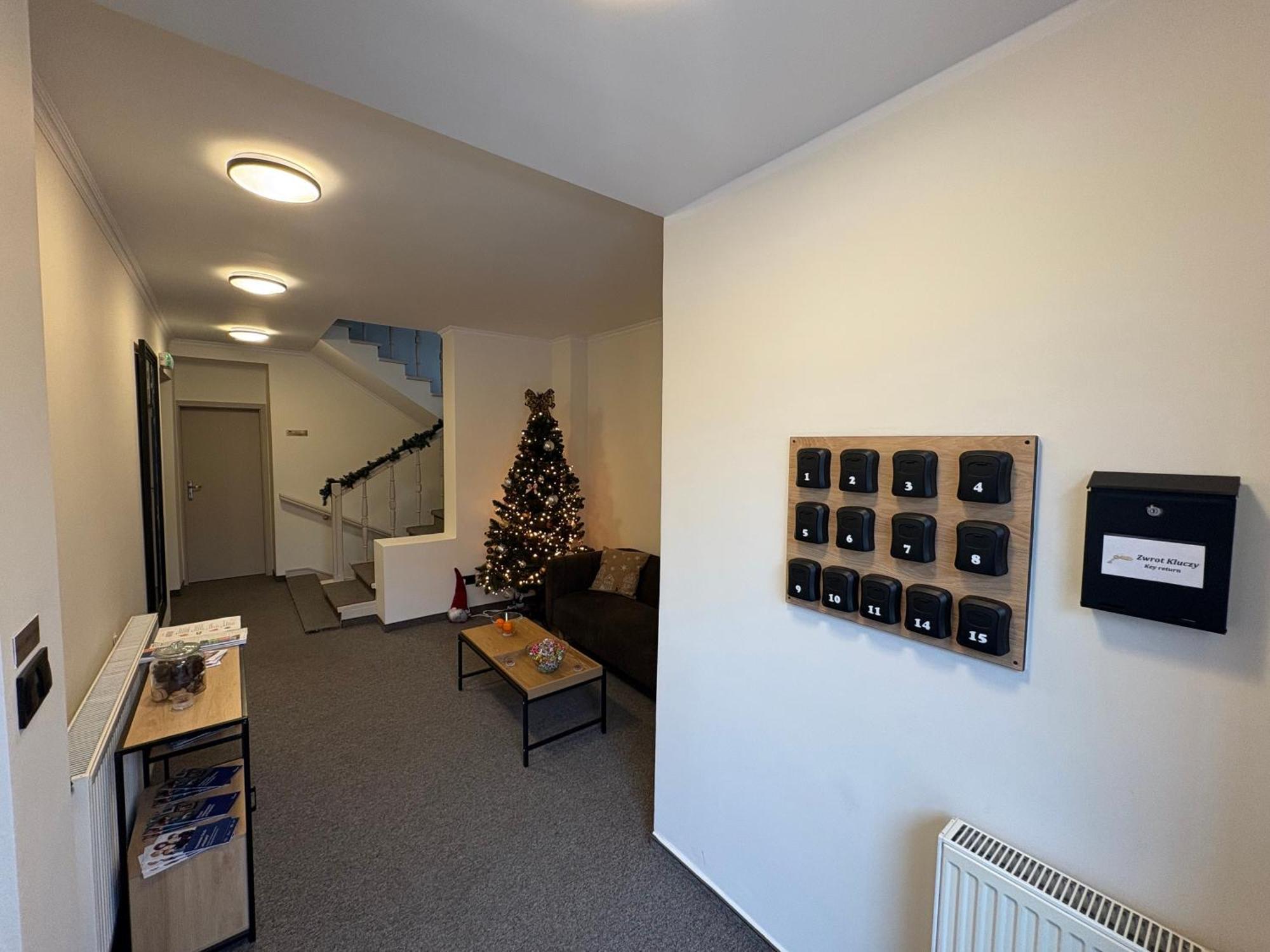 Villa Gold Poznan — Fotos 1